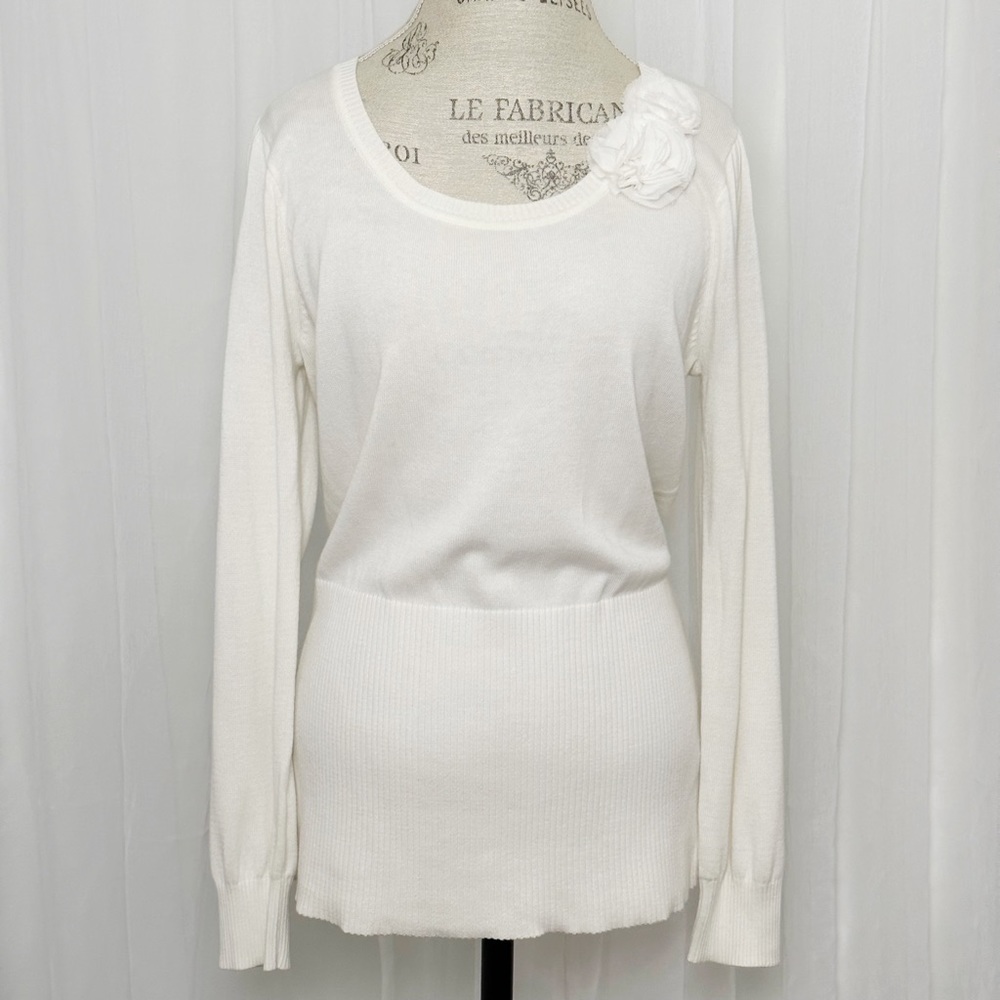 AGB Sweater Flower Detail XL